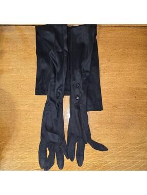 Vintage 1950s KAYSER Black Nylon Mousquetaire Opera Gloves Size 6 Made In USA